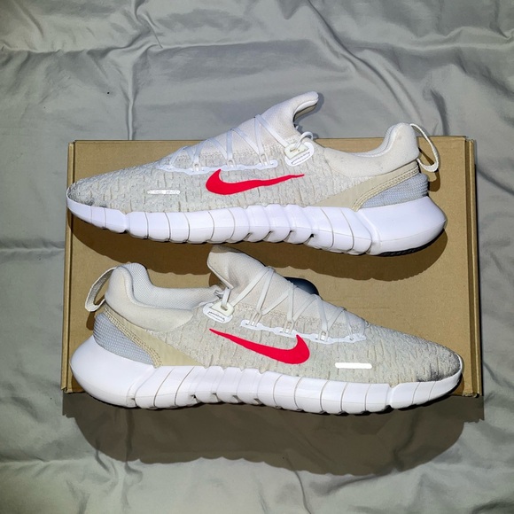 Nike Free RN 5.0 'White Siren Red' - Picture 1 of 6